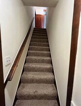 722 Hutchins Ave, Unit 1/2 in Columbus, IN - Building Photo - Building Photo