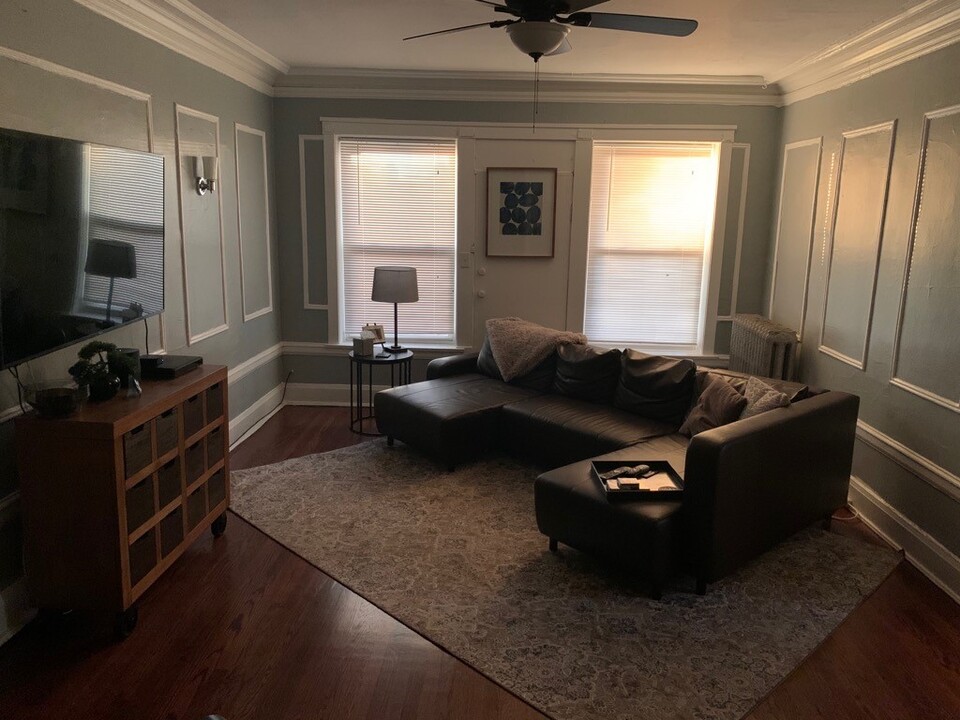 5131 S Ingleside Ave, Unit 3 in Chicago, IL - Foto de edificio