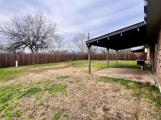 1807 Dogwood Trail in Corsicana, TX - Building Photo - Building Photo