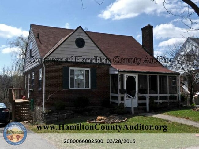 property at 2621 Gehrum Ln