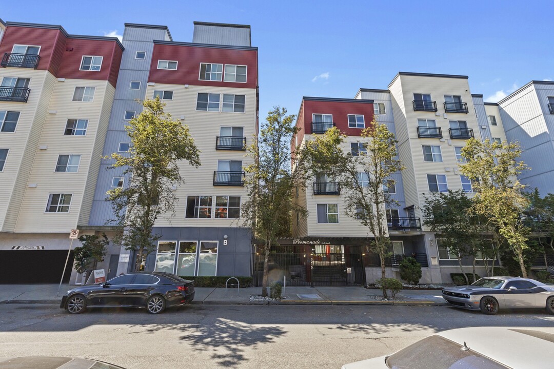 Promenade at the Park Apartment Homes in Seattle, WA - Foto de edificio