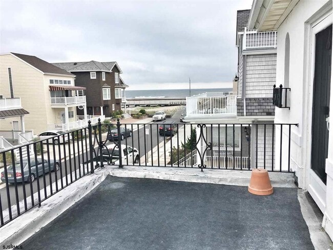 104 S Wissahickon Ave in Ventnor City, NJ - Building Photo - Building Photo