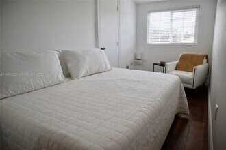 564 NW 51st St in Miami, FL - Building Photo - Building Photo