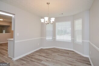 237 Fox Run in Loganville, GA - Building Photo - Building Photo