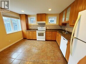 177 Vanda Dr in Vaughan, ON - Building Photo - Building Photo