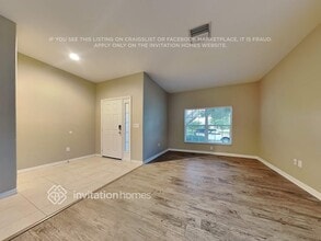 5939 Desert Peace Ave in Land O Lakes, FL - Foto de edificio - Building Photo