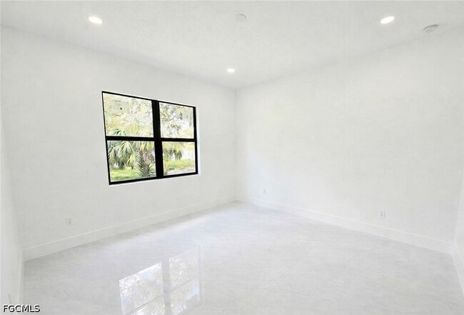 property at 2522 Alice Pl