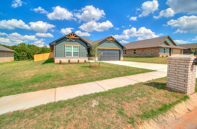 property at 4645 Lincoln St