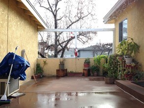 2227-2233 Hendricks Ave in Monterey Park, CA - Foto de edificio - Building Photo