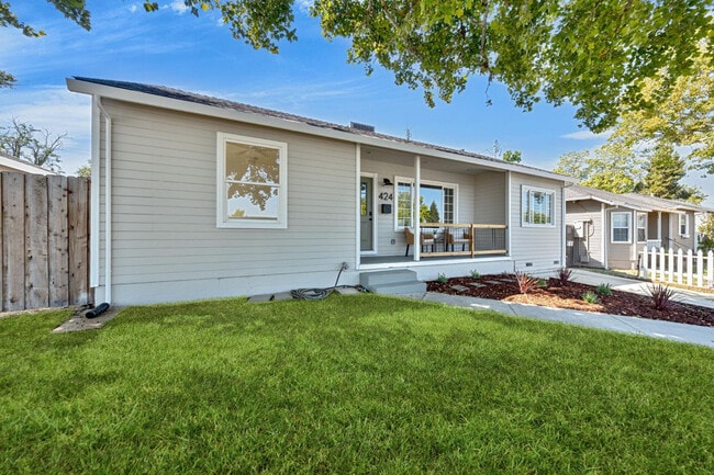 property at 424 Stanford Ave