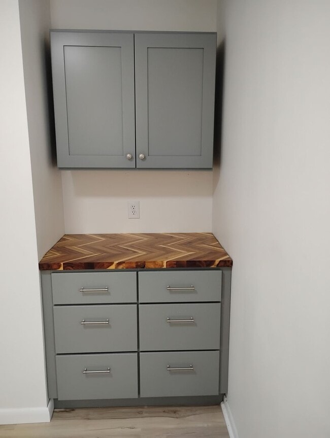 150 McCauley Ave in Elmira, NY - Building Photo - Building Photo