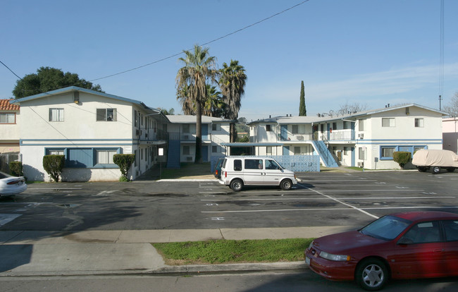 Orange Avenue Apartments in El Cajon, CA - Building Photo - Building Photo