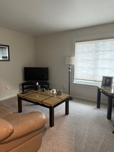 1191 San Antonio Dr in Rohnert Park, CA - Building Photo - Building Photo