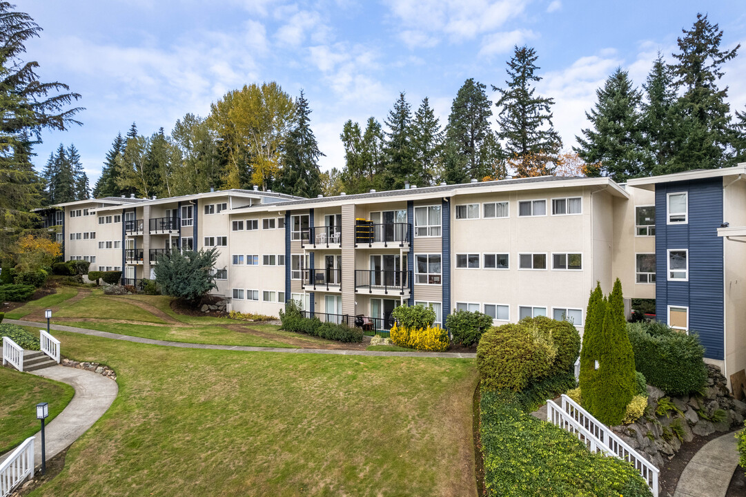 Hidden Creek Condos in Bellevue, WA - Building Photo