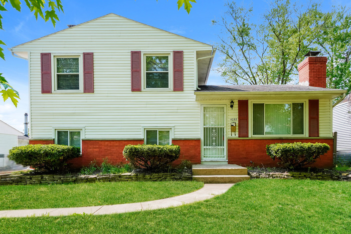 4283 Sibley Ave in Columbus, OH - Building Photo