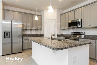 1630 Isleta Lp in Kissimmee, FL - Building Photo - Building Photo