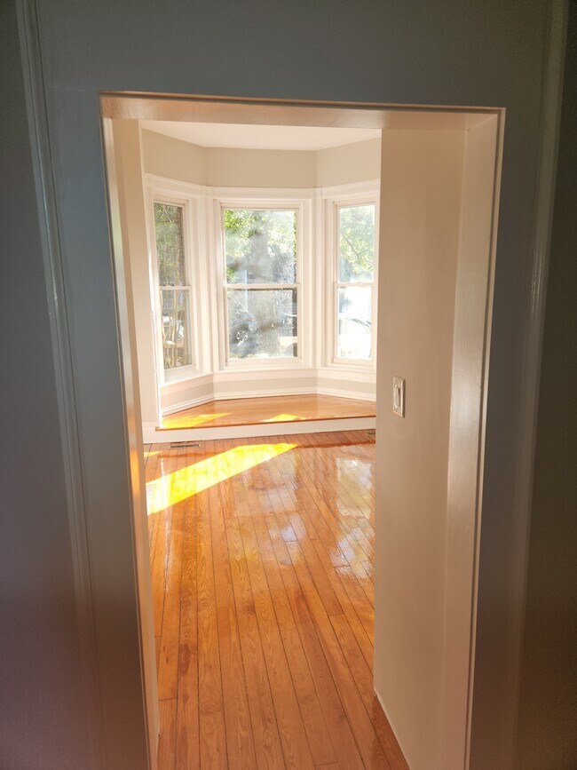 2020 W Grace St, Unit 1 in Richmond, VA - Building Photo - Building Photo