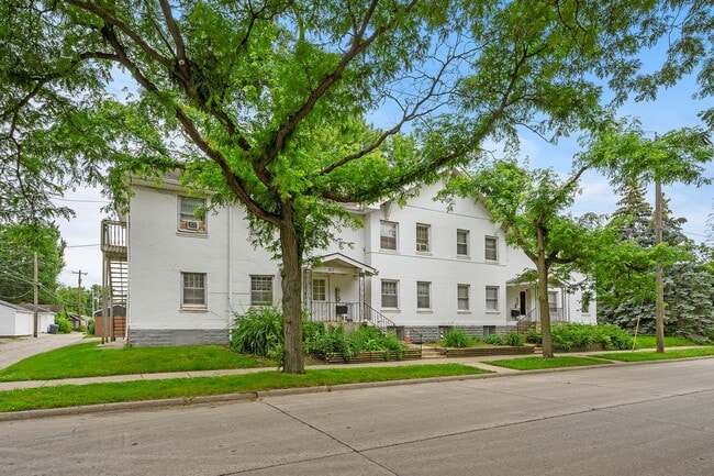 property at 3111 E 31st St