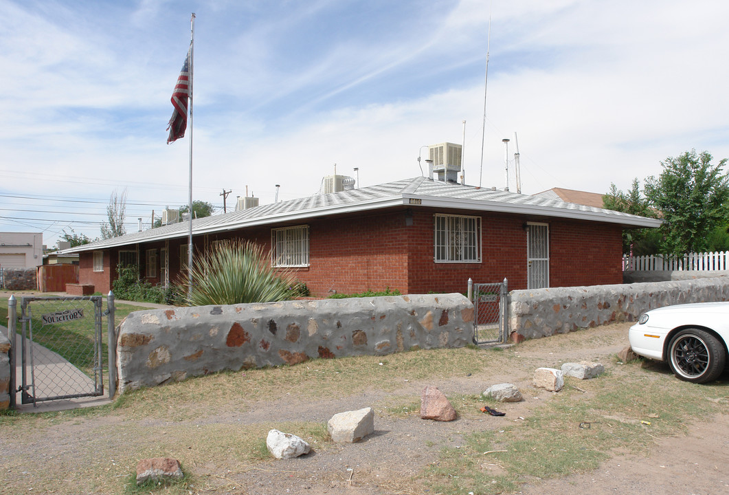 3310 E Gateway Blvd in El Paso, TX - Building Photo