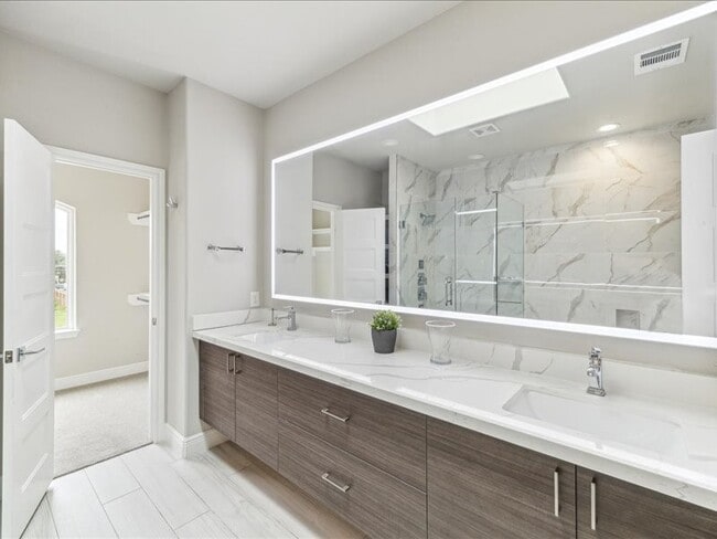 property at 4713 New Orleans St