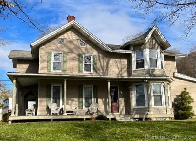 85 Prospect Hill Rd in New Milford, CT - Building Photo