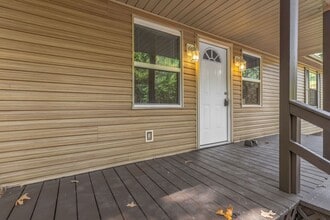 135 Bagsby Hill Ln in Dover, TN - Building Photo - Building Photo