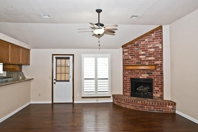 608 Coopers Hawk Dr in Norman, OK - Building Photo - Building Photo