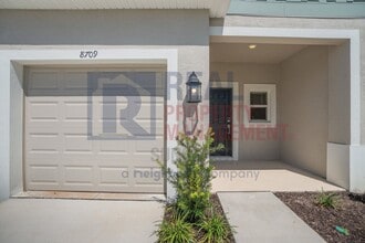 8709 Winter Breeze Wy in Sarasota, FL - Building Photo - Building Photo