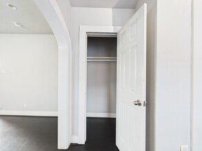 605 Enid St in Houston, TX - Building Photo - Building Photo