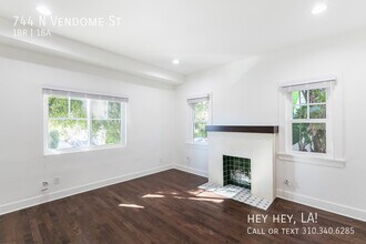 744 N Vendome St in Los Angeles, CA - Building Photo - Building Photo