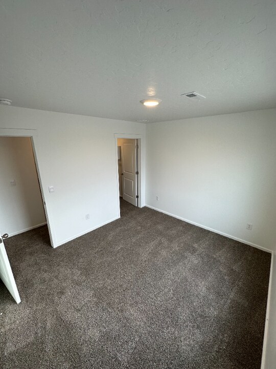 1838 N Patchwork Ave in Tooele, UT - Building Photo