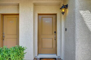 1024 Via Lombardi in Henderson, NV - Building Photo