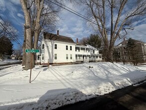 41 Knapp St, Unit 2 in Livermore Falls, ME - Building Photo - Building Photo