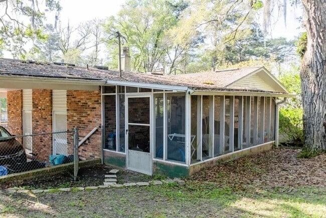 902 Maplewood Ave in Tallahassee, FL - Building Photo - Building Photo