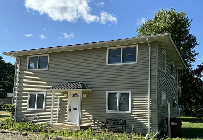 property at 106 West St