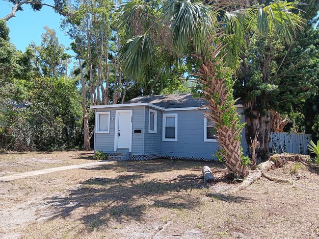property at 3220 6th Ave S