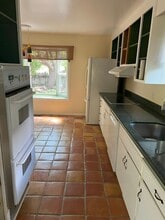 3264 East Ave in Hayward, CA - Building Photo - Building Photo