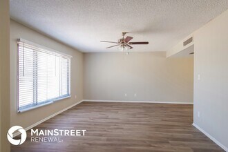 15202 N 38th Ave in Phoenix, AZ - Building Photo - Building Photo