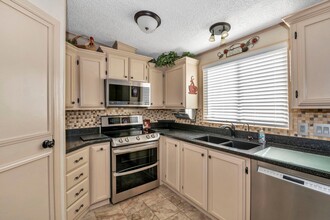 6242 S Cypress Point Dr in Chandler, AZ - Building Photo - Building Photo