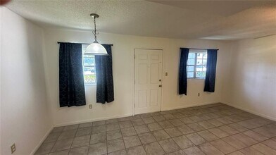 4507 3rd St Cir W in Bradenton, FL - Building Photo - Building Photo