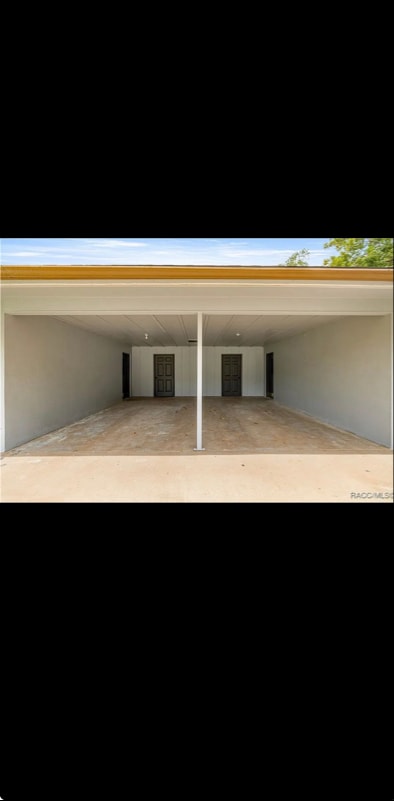 325 N Lochview Terrace in Crystal River, FL - Building Photo - Building Photo