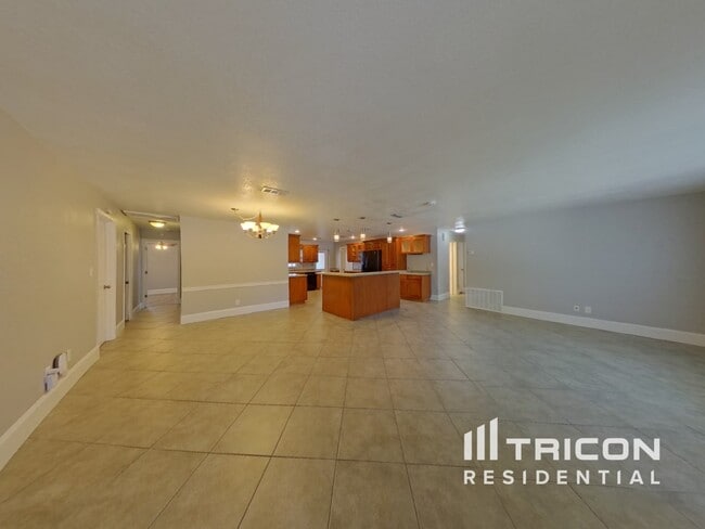11375 68th Ave in Seminole, FL - Building Photo - Building Photo