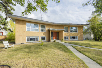 2312 2nd Ave NW in Calgary, AB - Building Photo - Building Photo