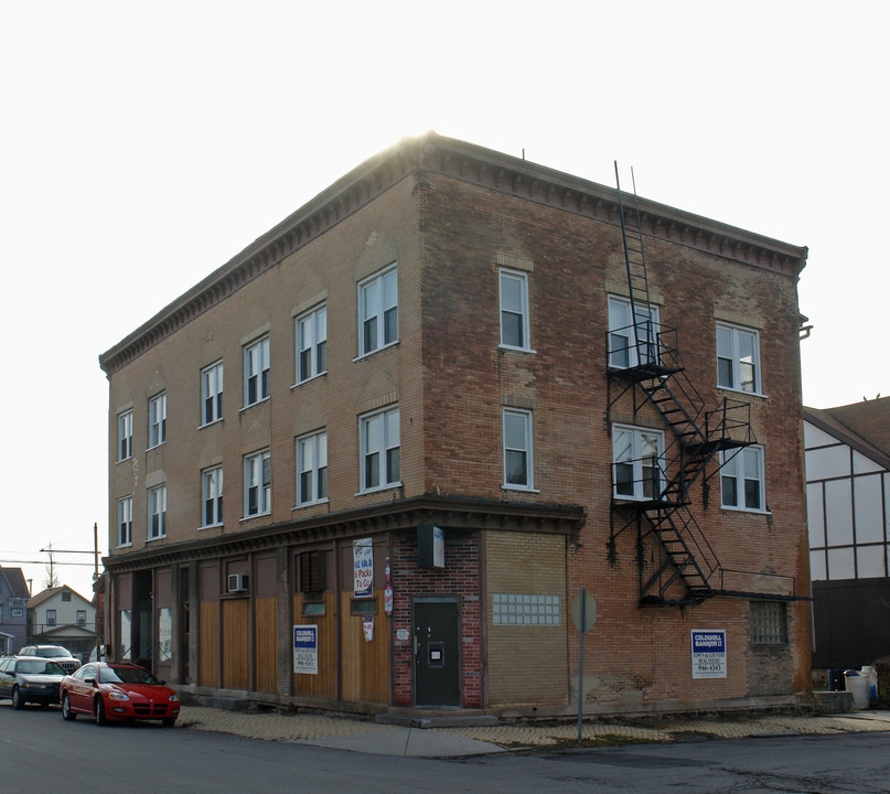 2901-05 Maple Ave in Altoona, PA - Building Photo