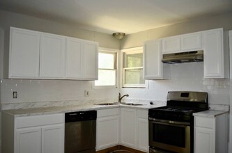 2207 Howell Ave in La Marque, TX - Building Photo - Building Photo