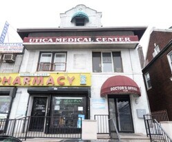 1135 Eastern Pkwy in Brooklyn, NY - Building Photo