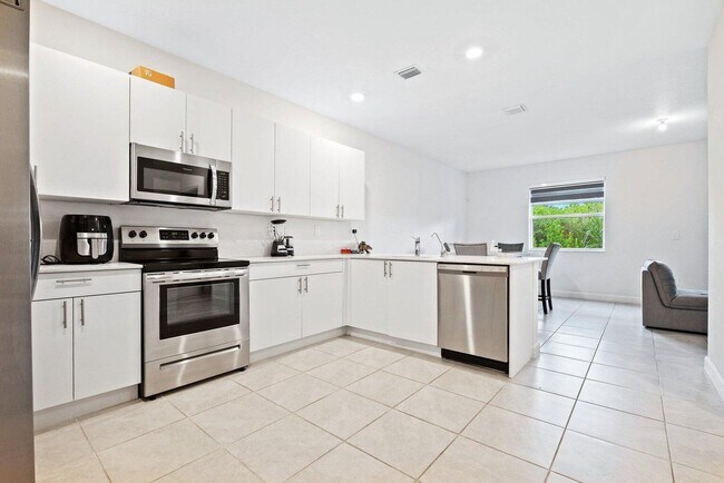 property at 2701 SE 10th St