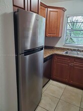 1300 Moffett St in Hallandale Beach, FL - Building Photo - Building Photo