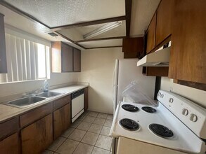 3641 Wendell Ave-Unit -D in Bullhead City, AZ - Building Photo - Building Photo