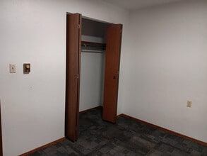 1204 S Ave in Milford, IA - Building Photo - Building Photo
